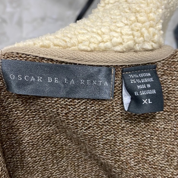 Oscar De La Renta Full Zip Tan Sherpa Lined Collar. Size XL - Picture 7 of 7